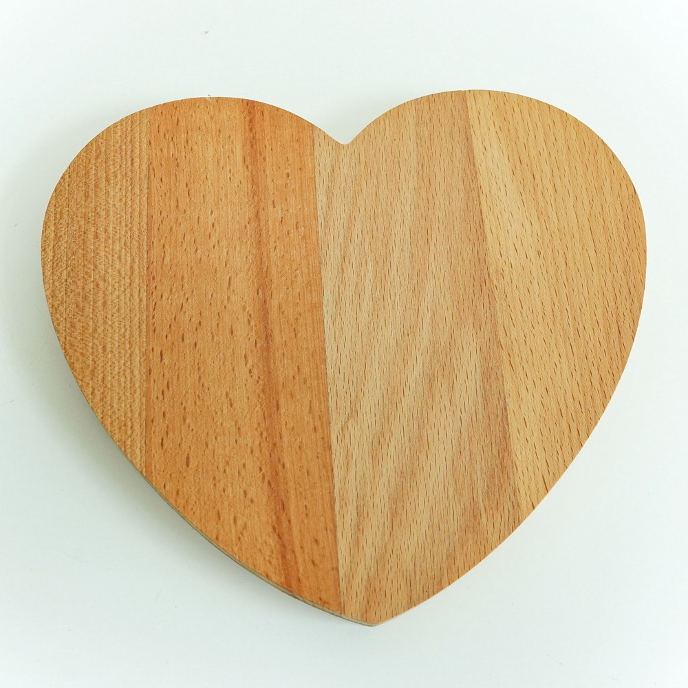 Heart Shaped Wooden Cutting Board Beech Wood Chopping Board for Home
