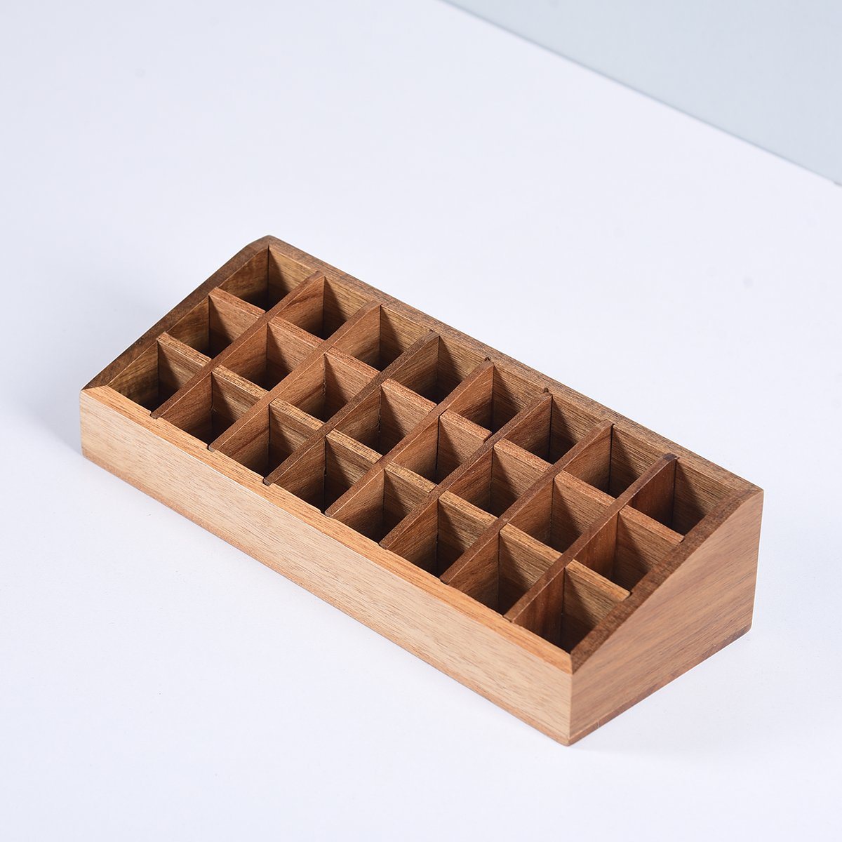 24 Spaces Bamboo Wood Lipstick Organizer Lipstick Holder Display Stand