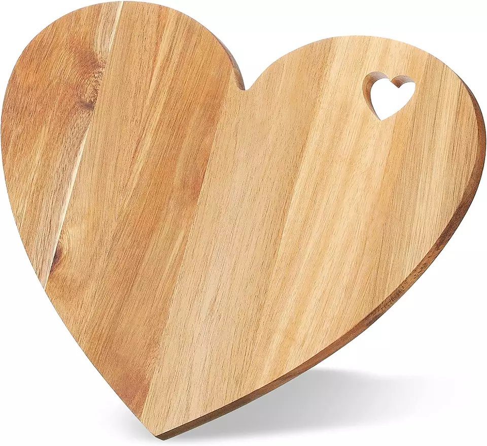 Heart Shape Acacia Wood Charcuterie Board Cheese Platter Wood Cutting Board