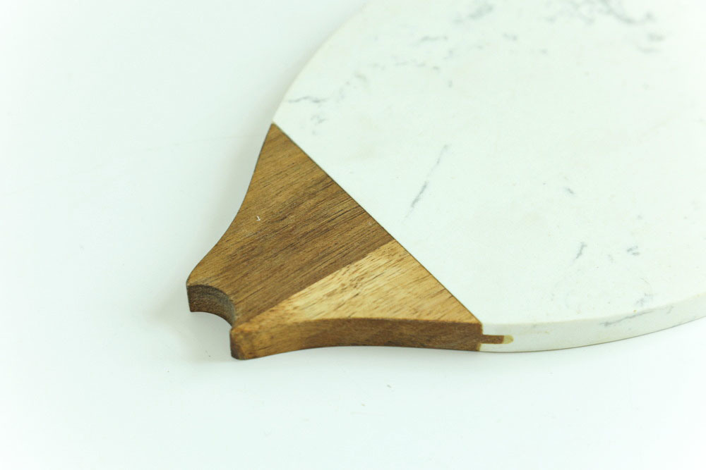 Two -Tone Fish Shape Marble Wood Cutting Board Cheese Board