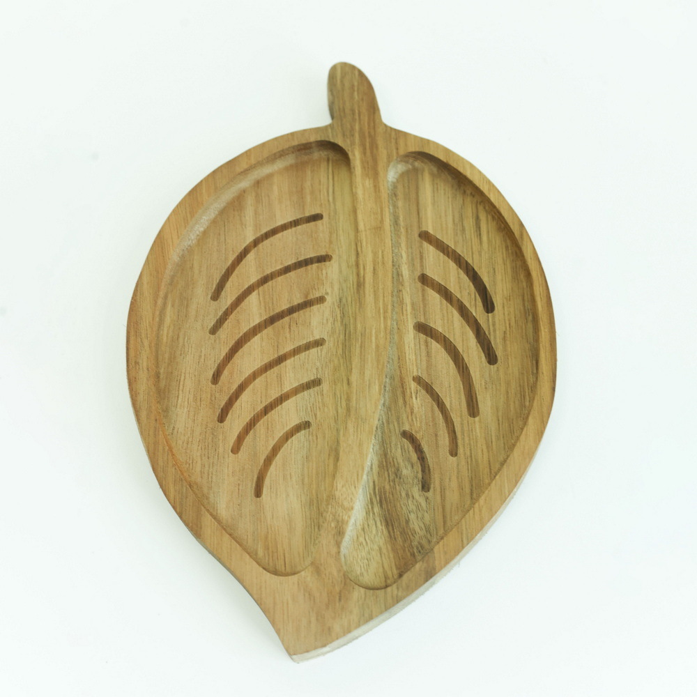 Leaf Shape Reusable Wooden Serving Platters Wood Plate for Snack Cake