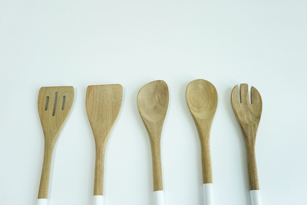 Portable Non Stick Wooden Kitchen Tools and Gadgets Wooden Cooking Kitchen Utensils Wholesale