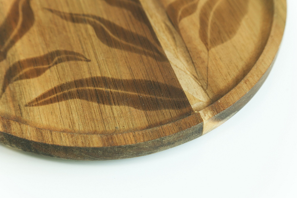 Custom Engraved Large Round Wood Plate Wooden Pizza Plate