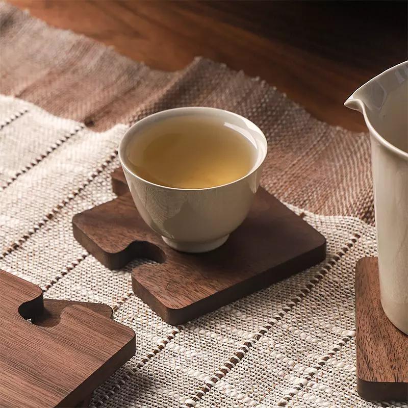 Japanese Style Durable Black Walnut Puzzle Wood Coasters Sets for Cup