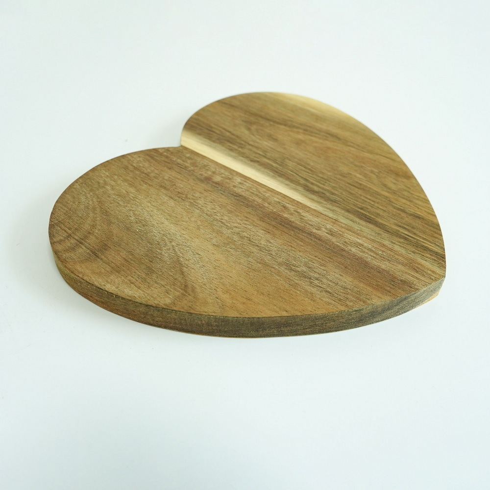 Heart Shaped Wooden Cutting Board Beech Wood Chopping Board for Home