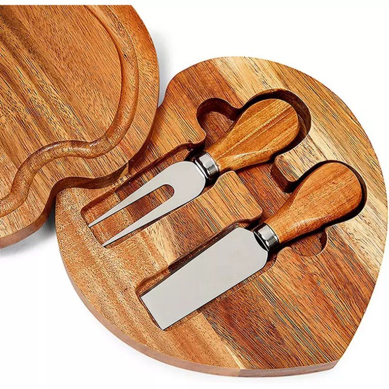 Heart Shape Wooden Cheese Board Set Acacia Wood Cheese Serving Board with Cheese Knife