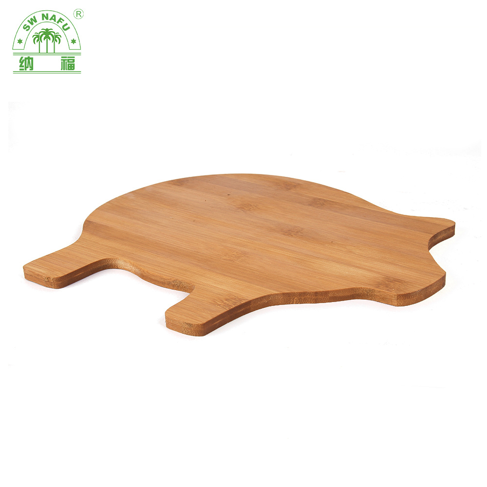 Custom Animal Shape Wooden Pig Shaped Bamboo Wood Cutting Board
