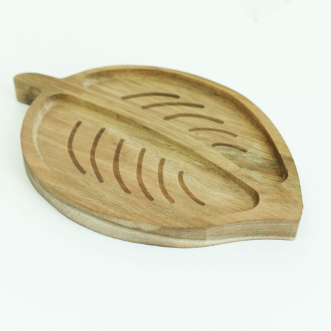 Leaf Shape Reusable Wooden Serving Platters Wood Plate for Snack Cake