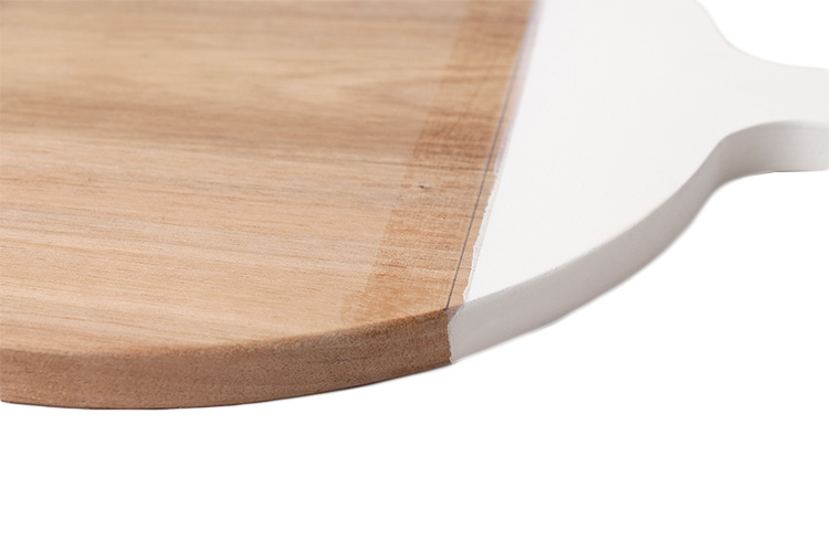 Round Acacia Wood Cutting Board with Handle